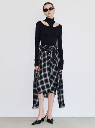 HIGH NECK CUTTING DETAIL TOP