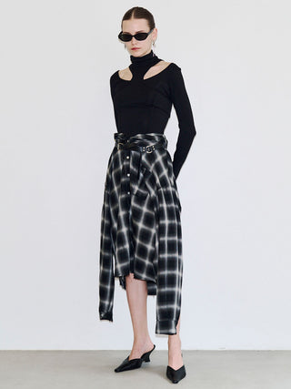 HIGH NECK CUTTING DETAIL TOP