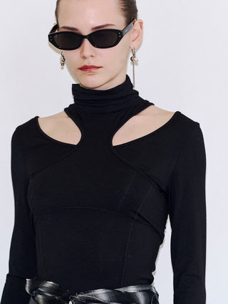 HIGH NECK CUTTING DETAIL TOP
