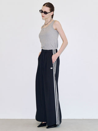 【adidas】PLEATED TP
