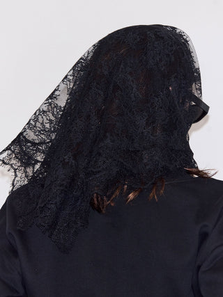 LACE SQUARE SCARF