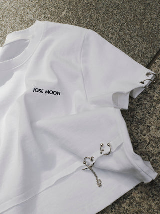 LOGO CHARM T SHIRTS