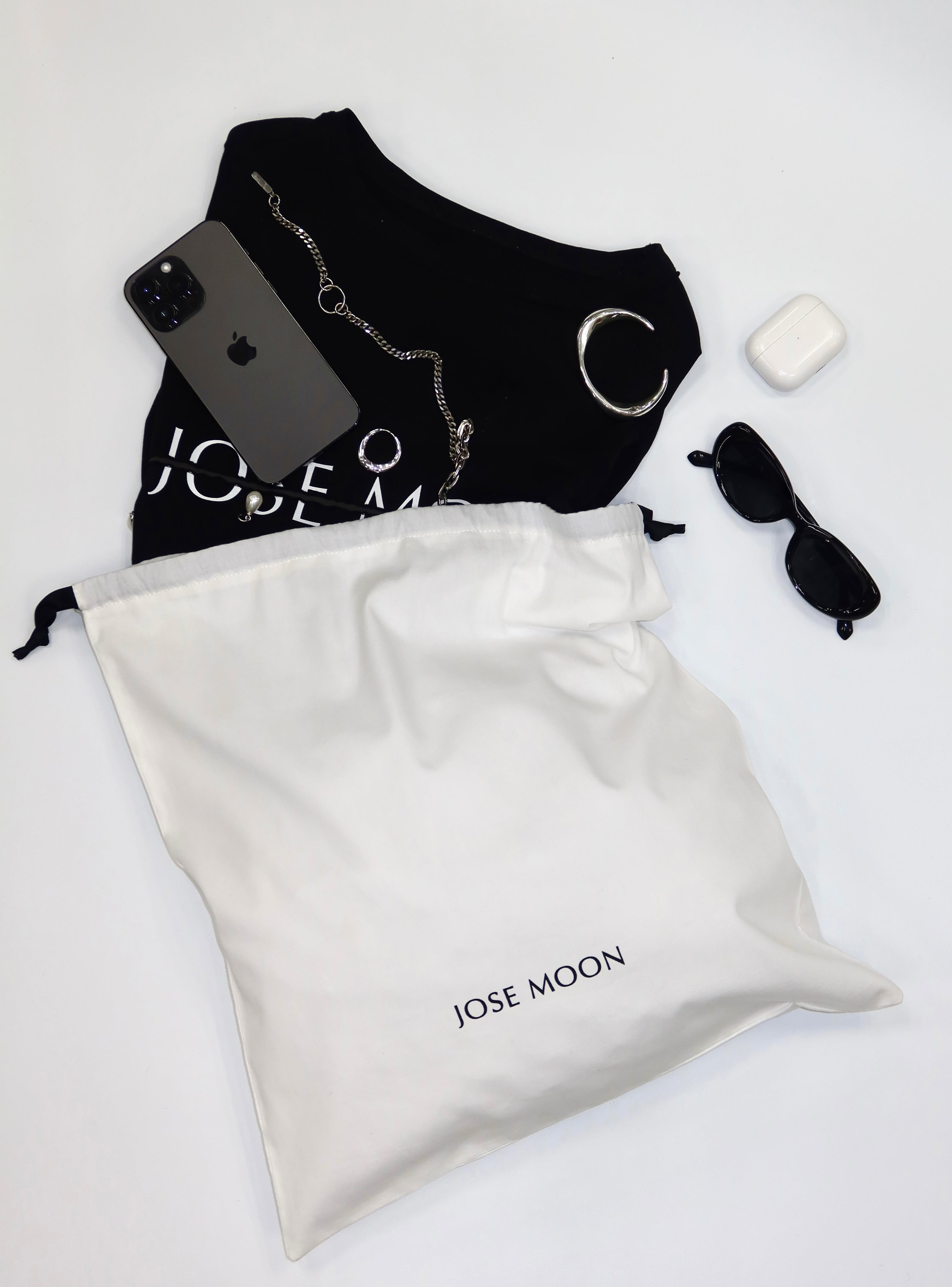 SERIAL HOLE KNIT DRESS – JOSEMOON