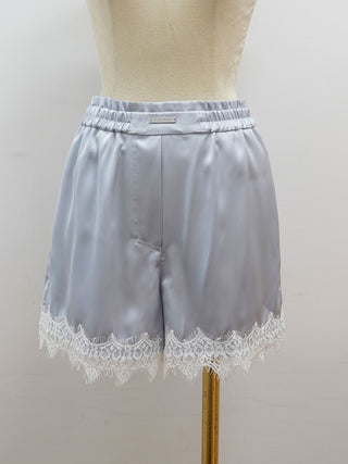 LACE TRIM SHORT PANTS