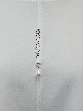 JOSEMOON LOGO OVER T-SHIRT