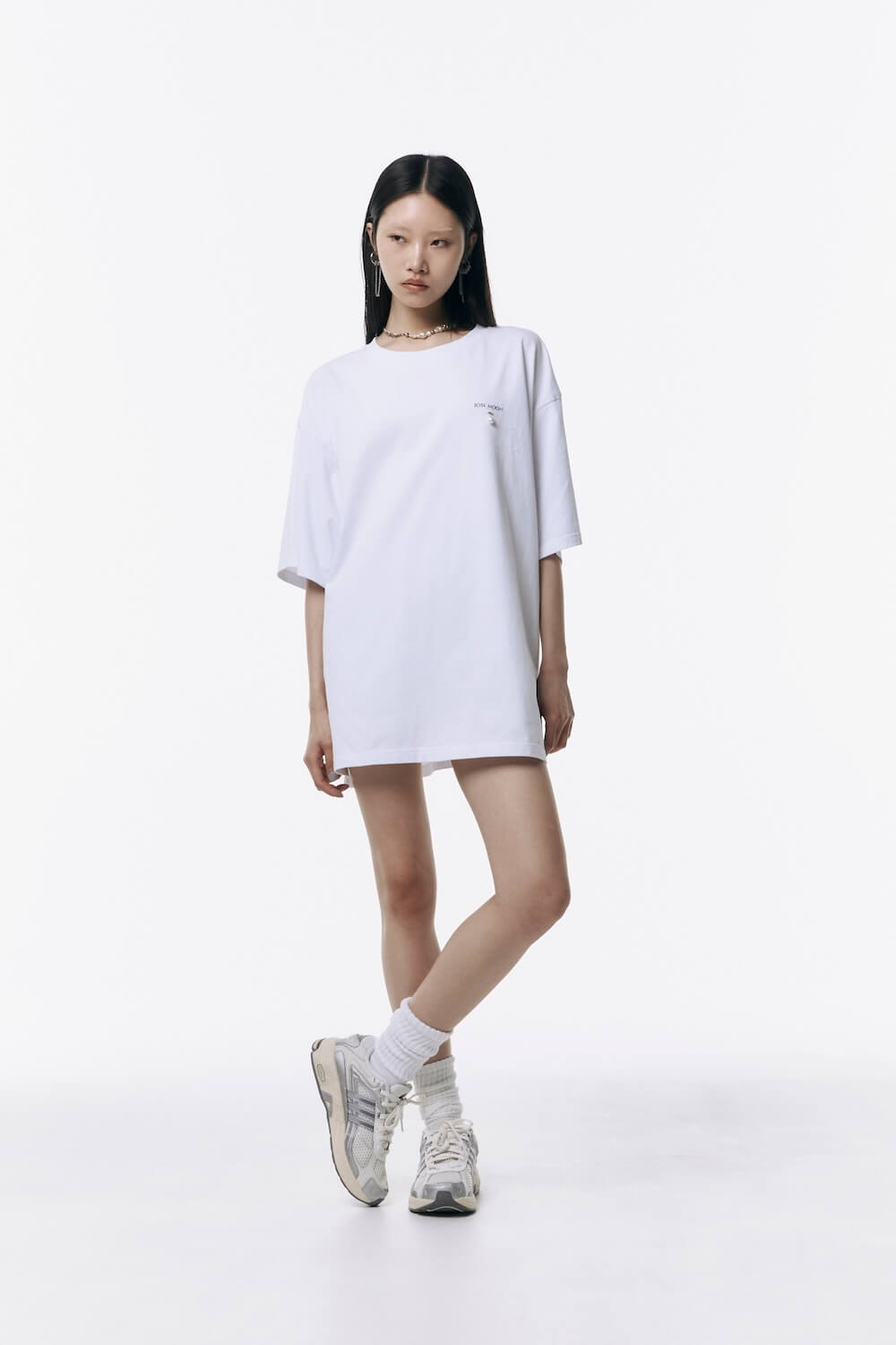 カラフルな服のコレクション