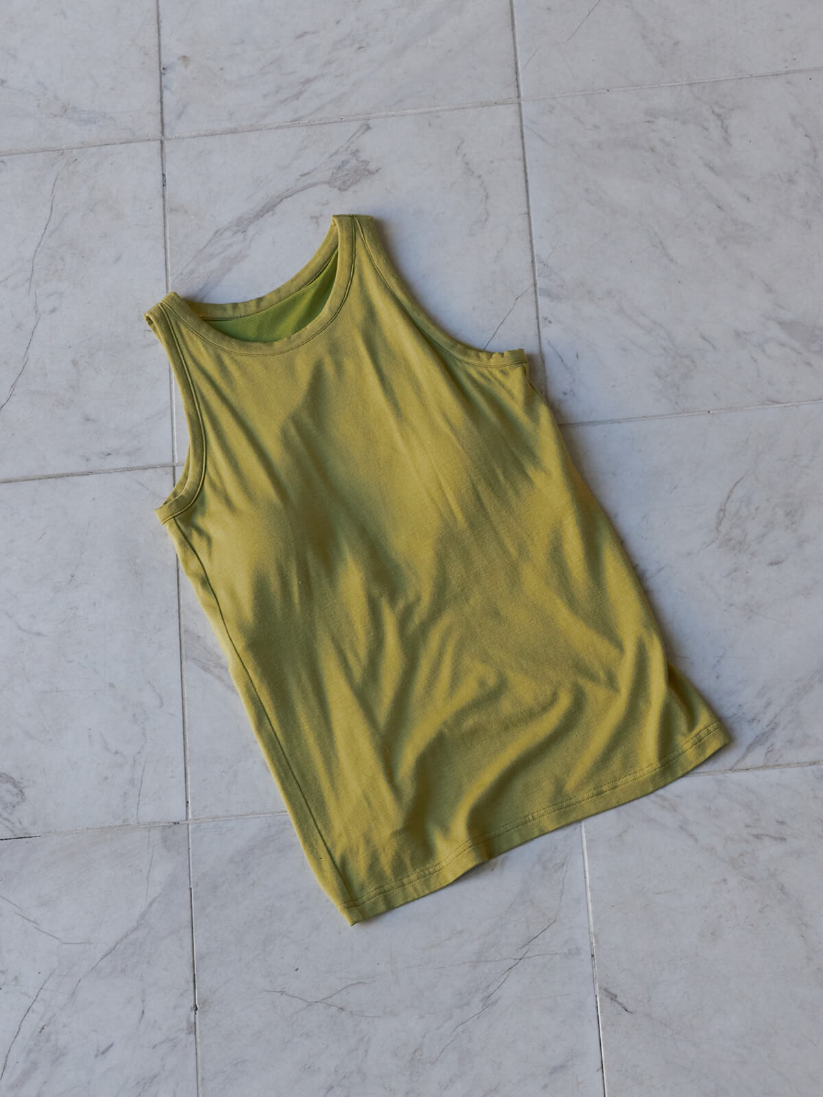 PAT IN TANKTOP(F WHITE): TOPSjosemoon