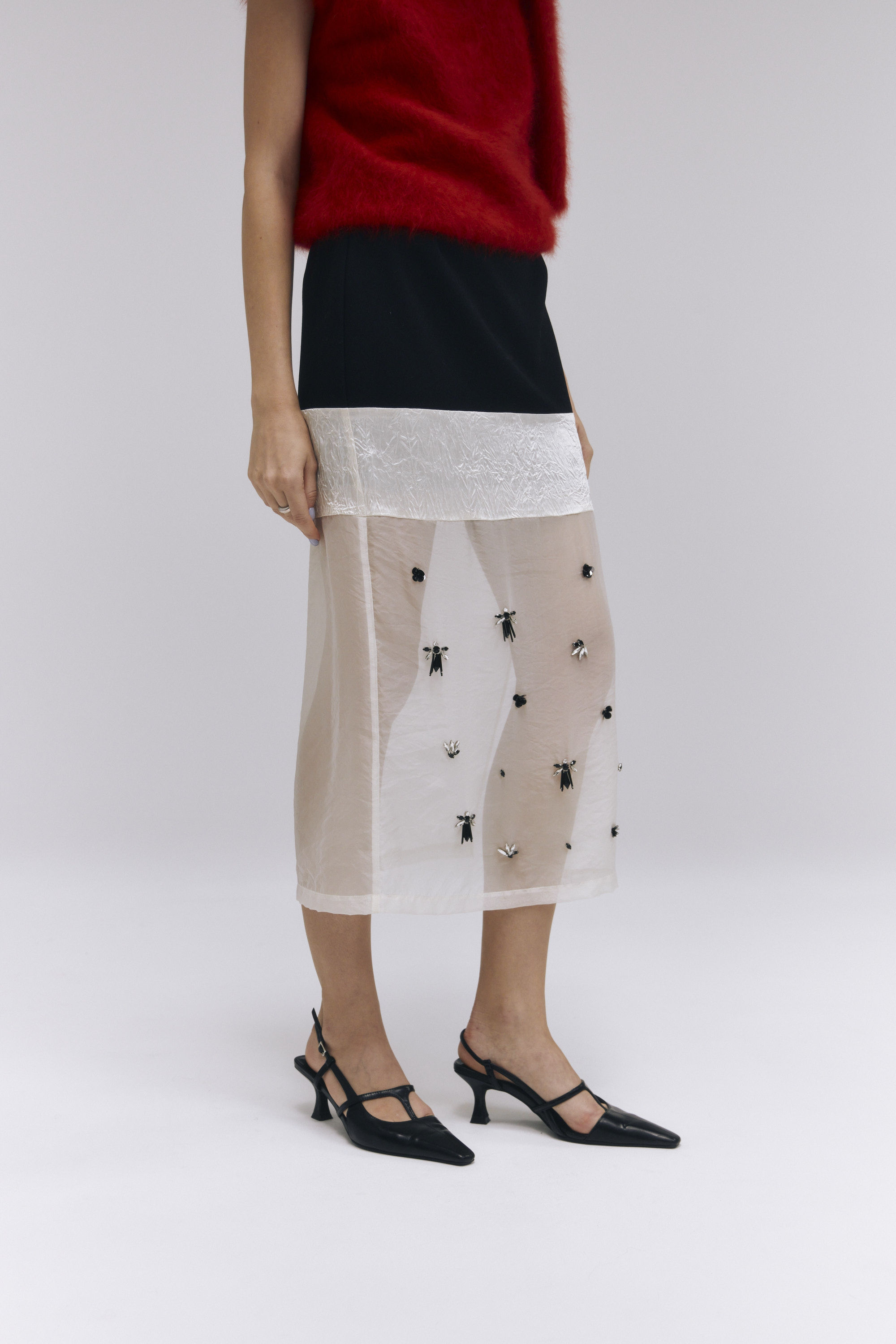 BIJOU EMBROIDERY SHEER SKIRT(36 CHARCOALGREY): BOTTOMSjosemoon