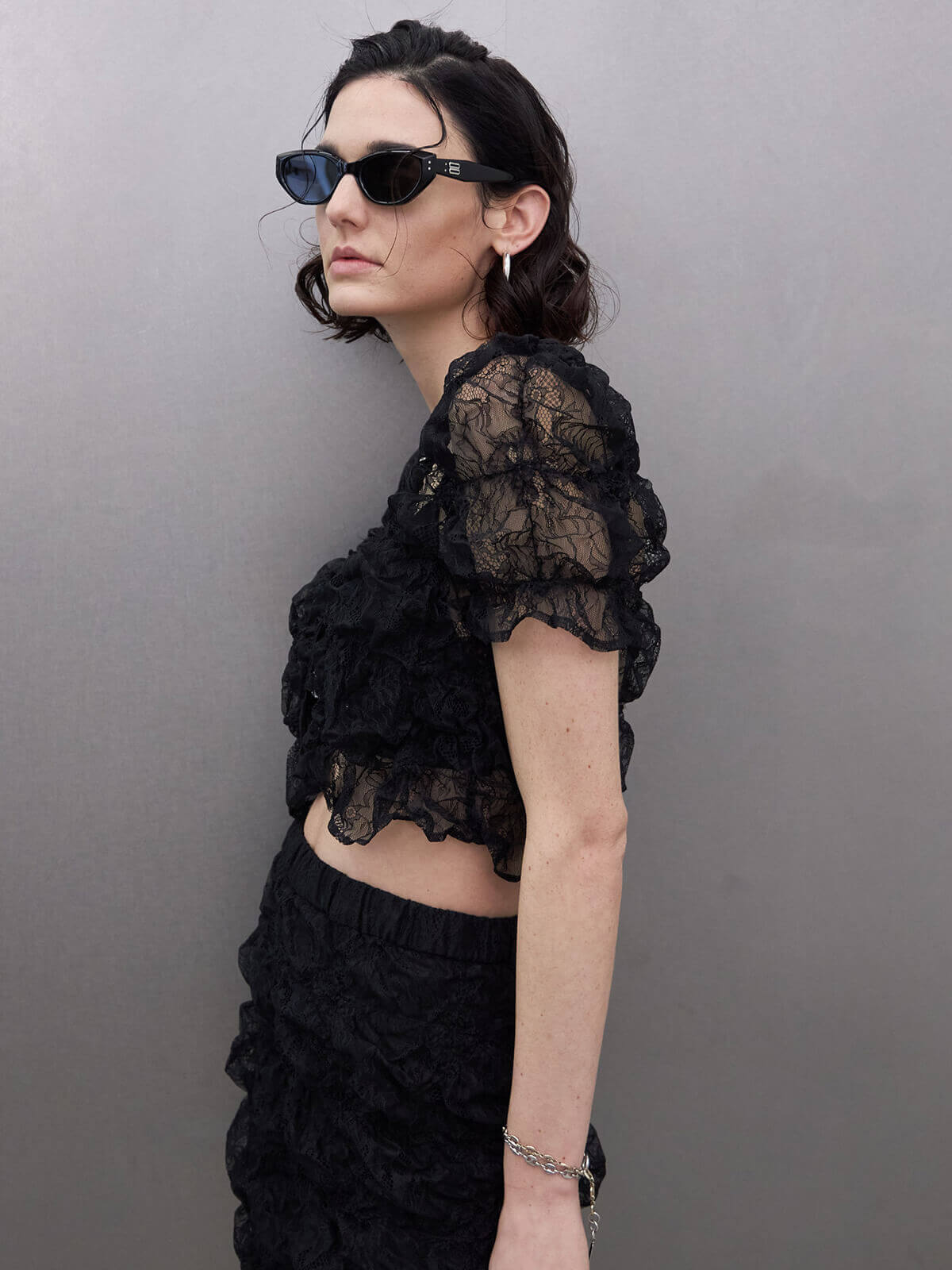 ARIMATSUSHIBORI 2WAY TOPS LACE(F BLACK): TOPSjosemoon