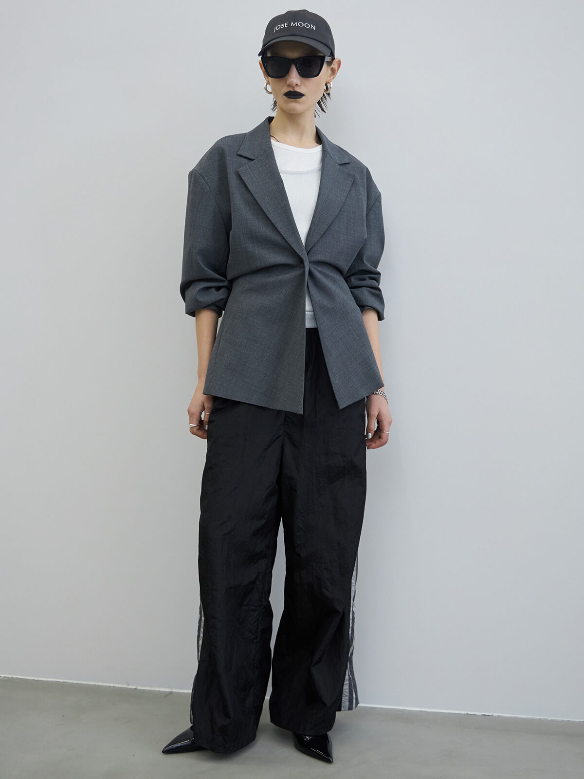 ご希望の方はお早めに【JOSE MOON】WAIST CONSCIOUS OVER JACKET