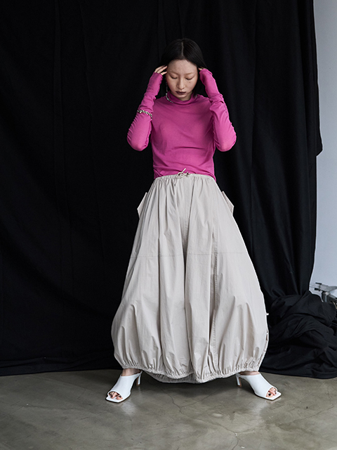 GATHER NYLON SKIRT