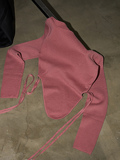 SIDE BELT KNIT PULLOVER