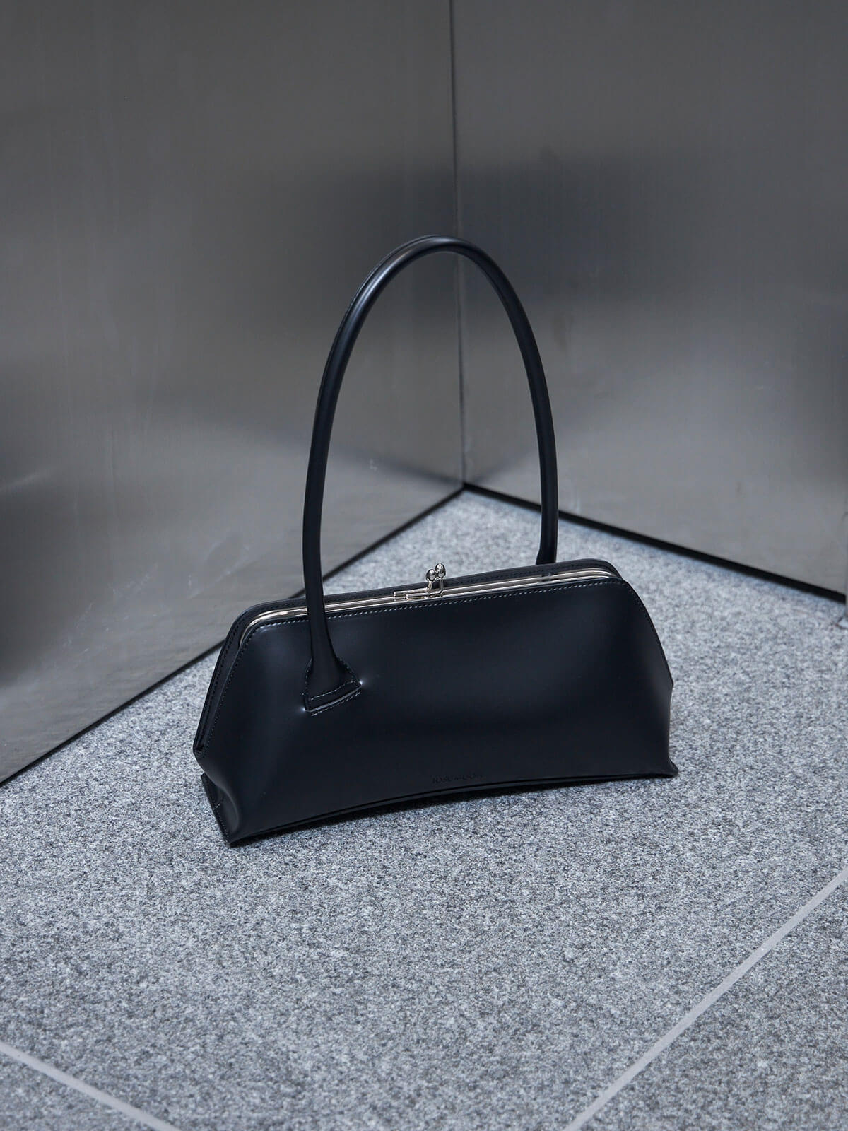 LANDSCAPE HAND BAG