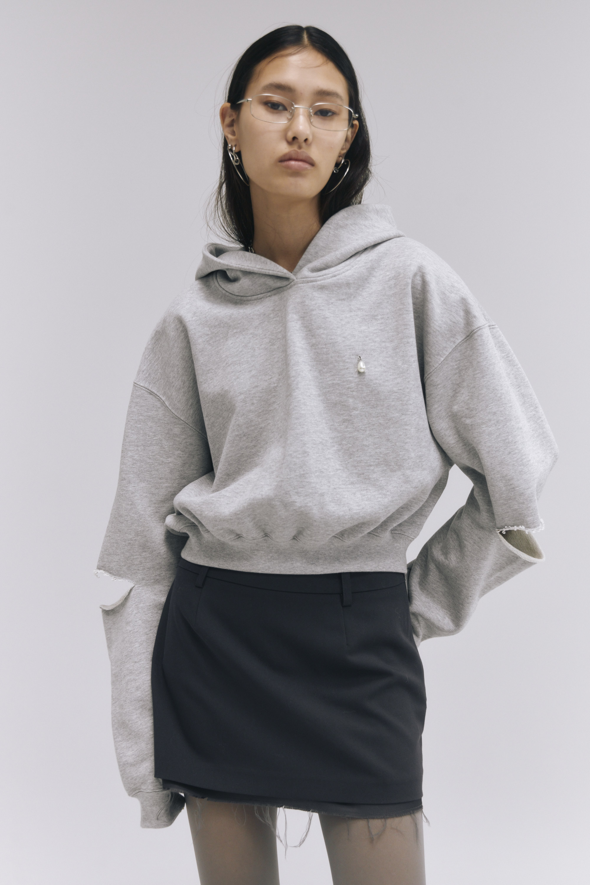 SLIT SHORT HOODIE