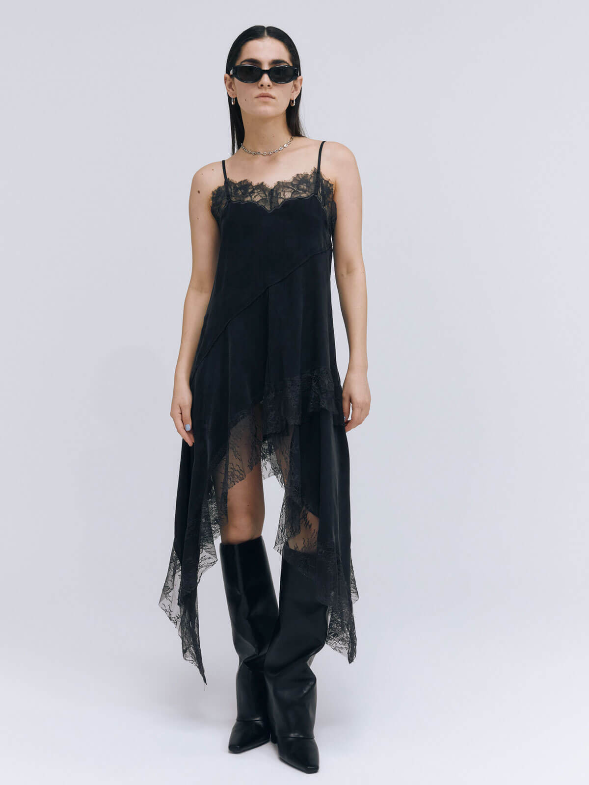 ASYMMETRY LACE CAMISOLE