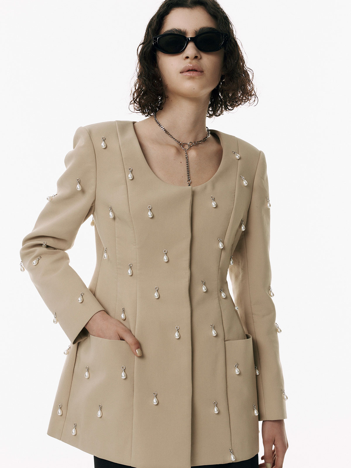 BONDING CONSCIOUS JACKET with PEARL